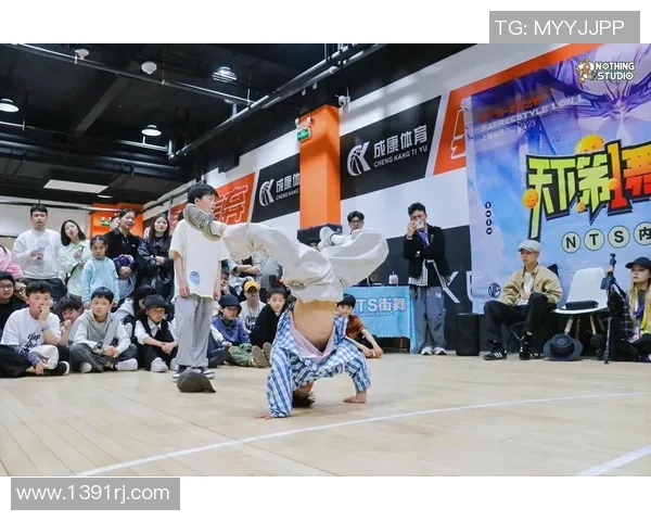 赛后复盘:杭州街舞队 vs 北京街舞队的心理素质 赛后复盘:杭州街舞队 vs 北京街舞队的心理素质