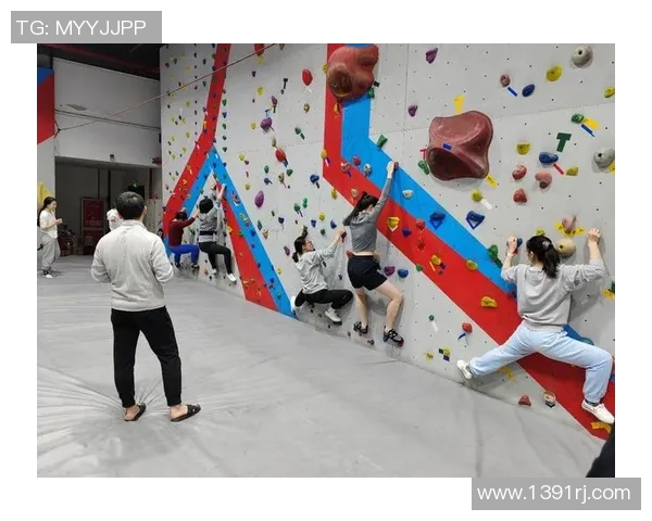 攀岩焦点：北京攀岩队的灵活性探讨